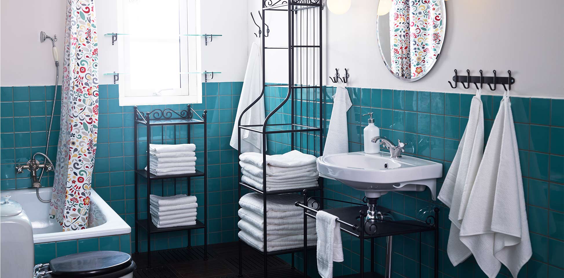 banos-blanco-toalla_PH112804