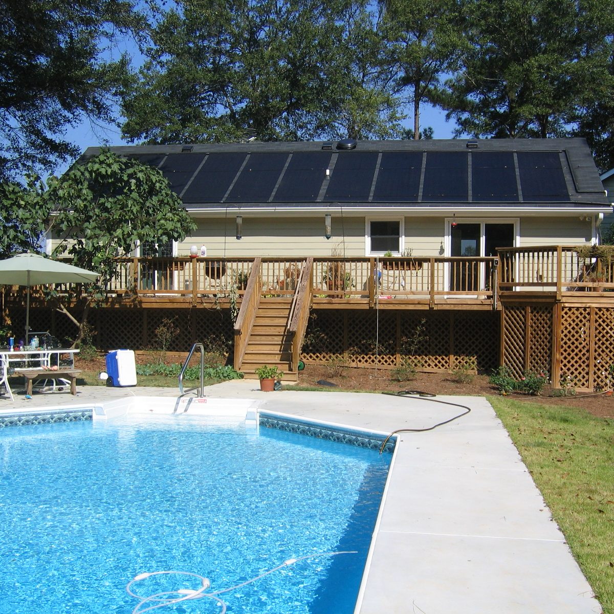 Cómo calentar el agua de tu piscina