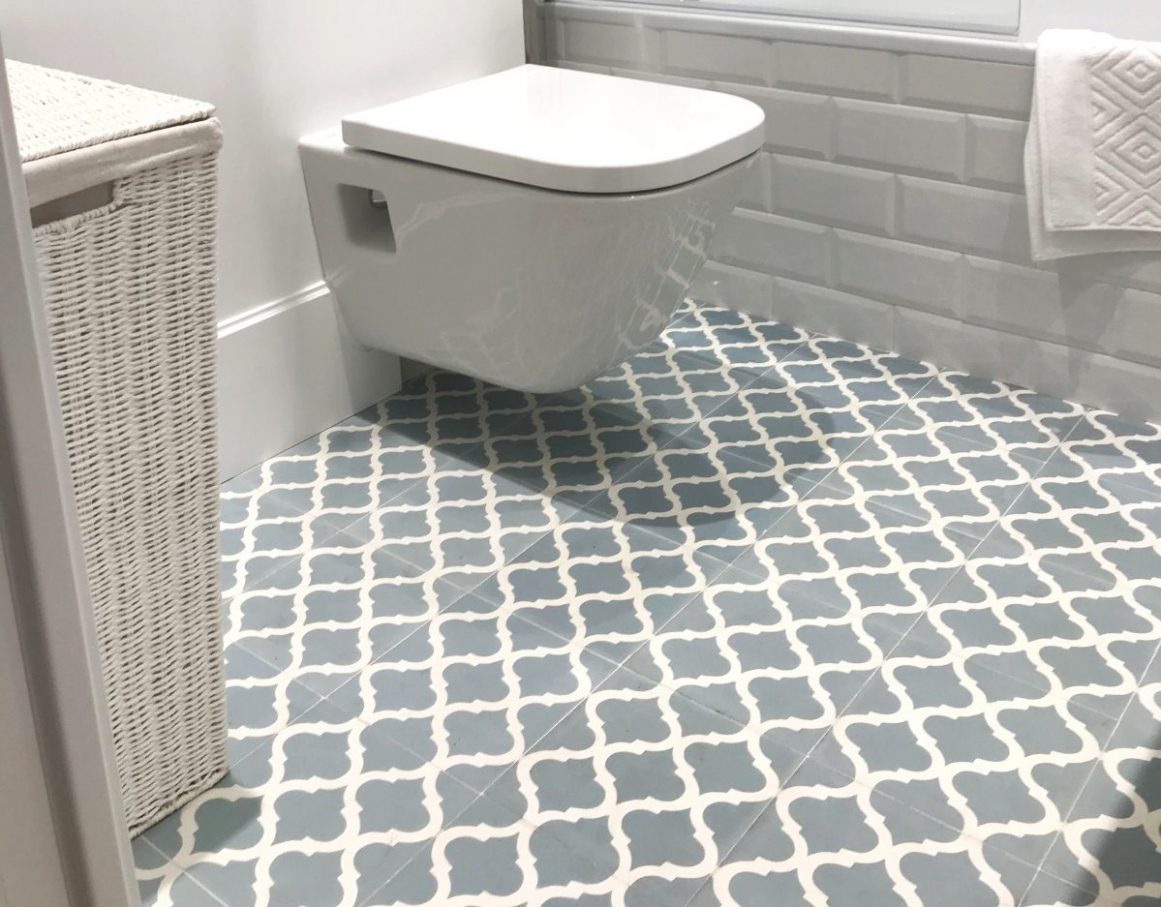 Cómo colocar suelo vinílico para baño paso a paso