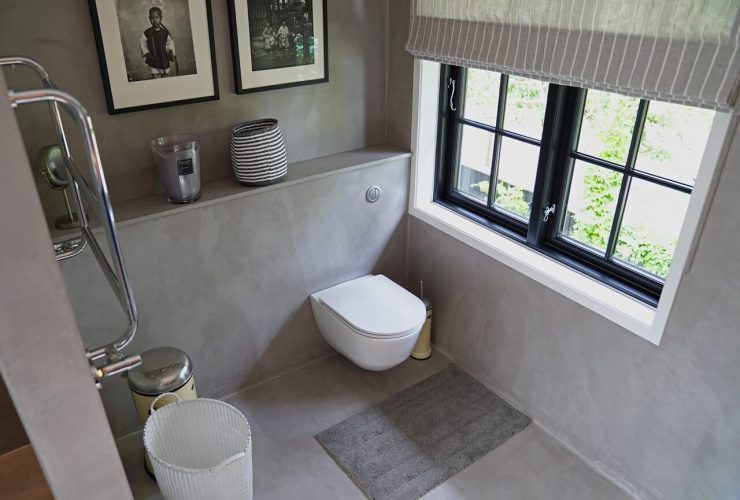 Microcemento en baños el revestimientos ideal para reformar sin hacer escombros