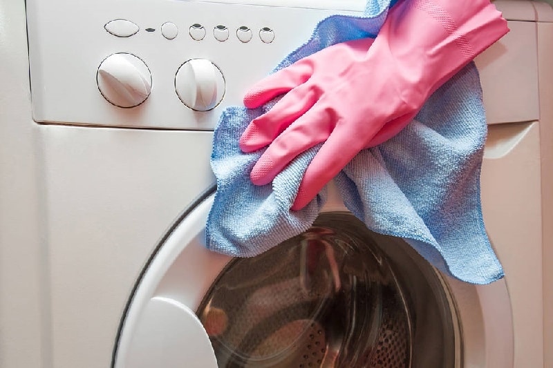 Consejos para limpiar la parte exterior de la lavadora