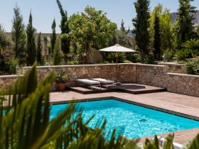 tener piscina en casa