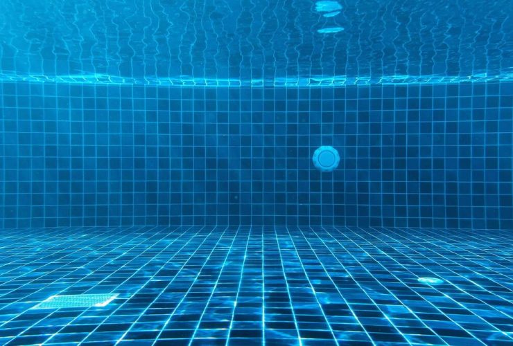 Fondo de la piscina