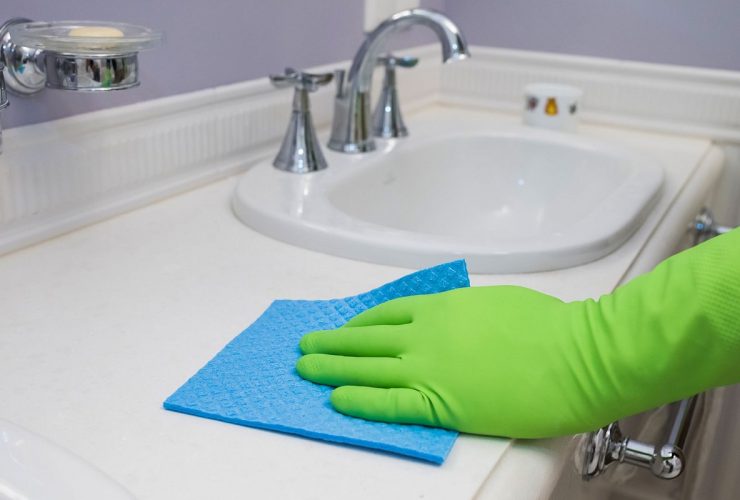 limpieza de baño