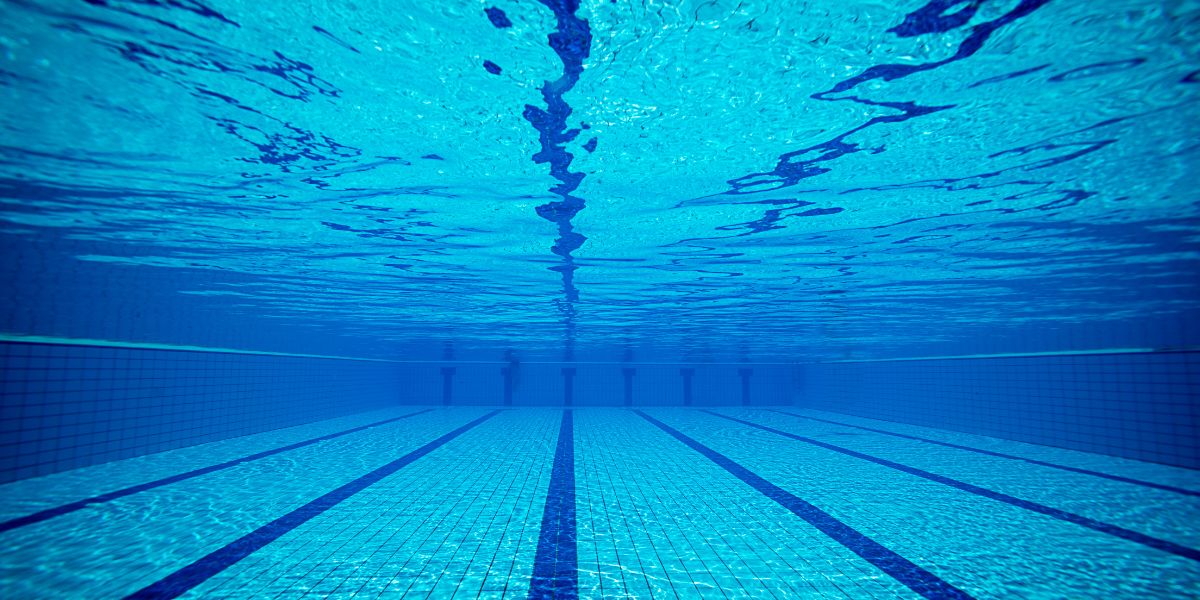 piscina clases natacion malaga